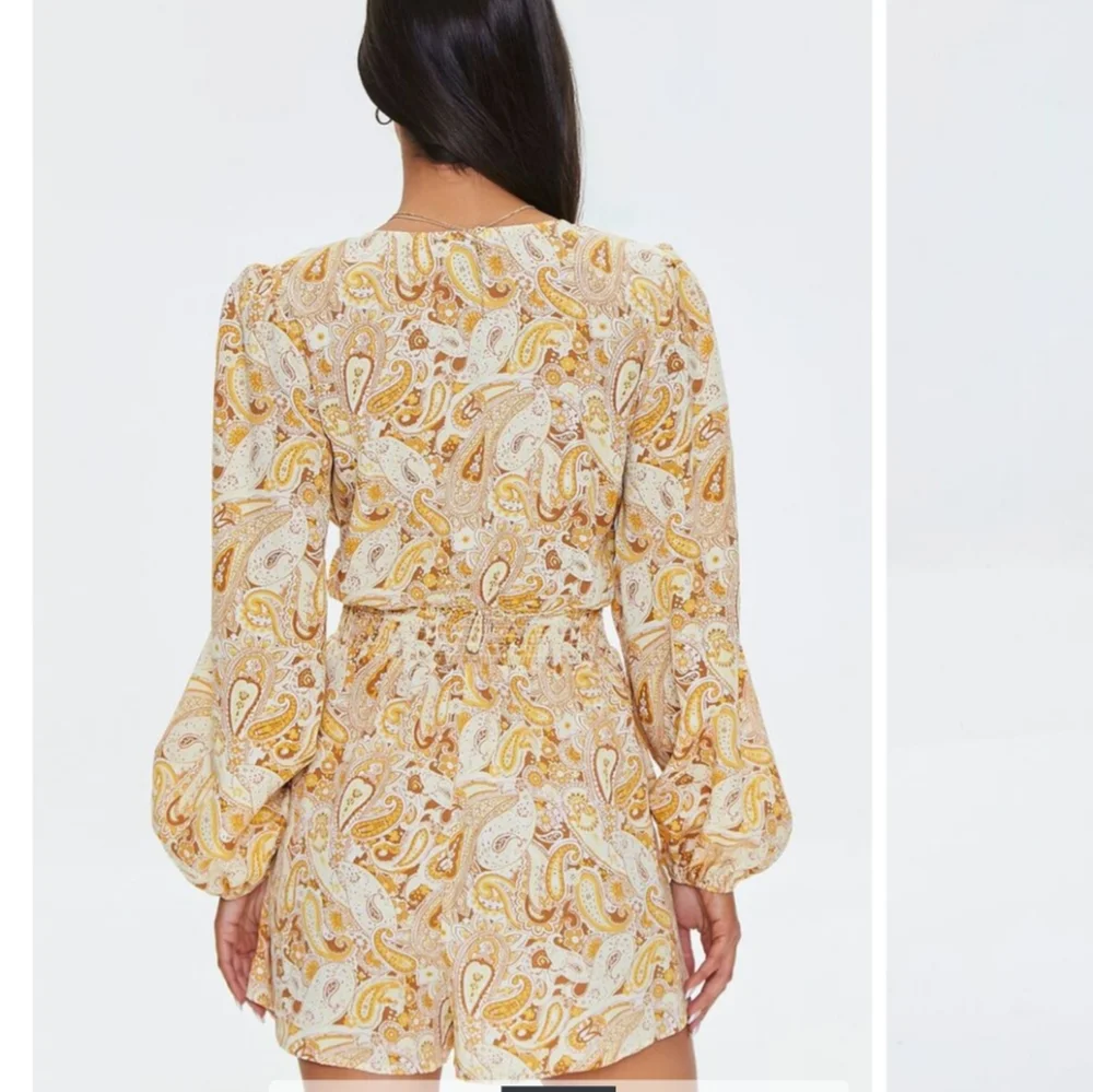 New Paisley Print Cut Out Romper Shorts Sexy Yellow White Boho - Picture 2 of 5
